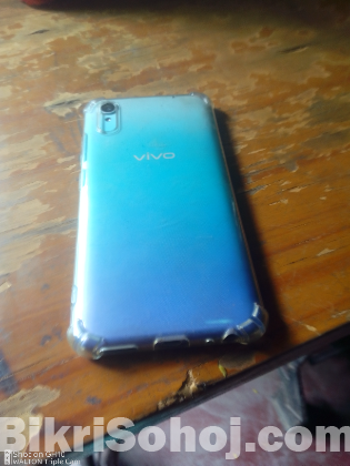 Vivo 1s